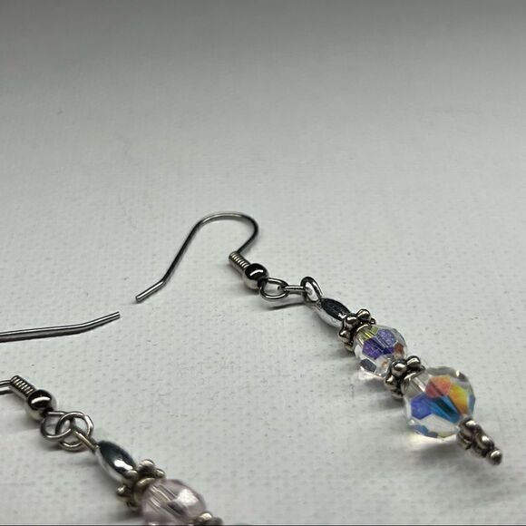 Earrings – Vintage Silver-Tone Aurora Borealis Crystal Dangles - Picture 4 of 10